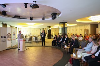 Gemlik'te Afet Risklerini Önleme Çalışmaları Masaya Yatırıldı